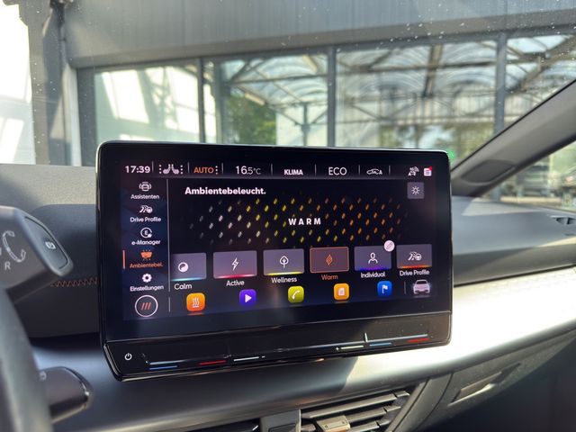 Born 150kW 62kWh