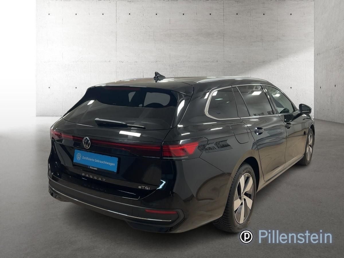 Volkswagen Passat - Bild 6