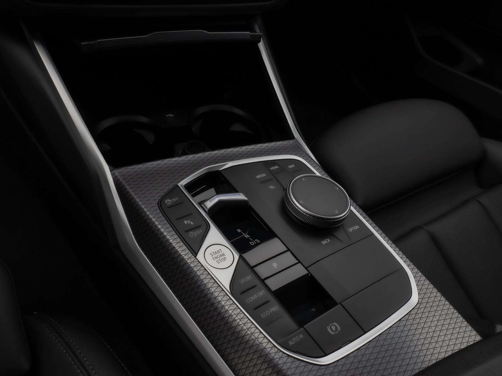 BMW 318 i M Sport Kamera HUD DAB HiFi Fernlichtassist, миниатюра 23