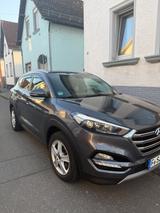 Hyundai TUCSON Classic 1.7 CRDi, 116 PS (85 kW) 10/2016  - Hyundai Tucson Classic mit Diesel-Antrieb