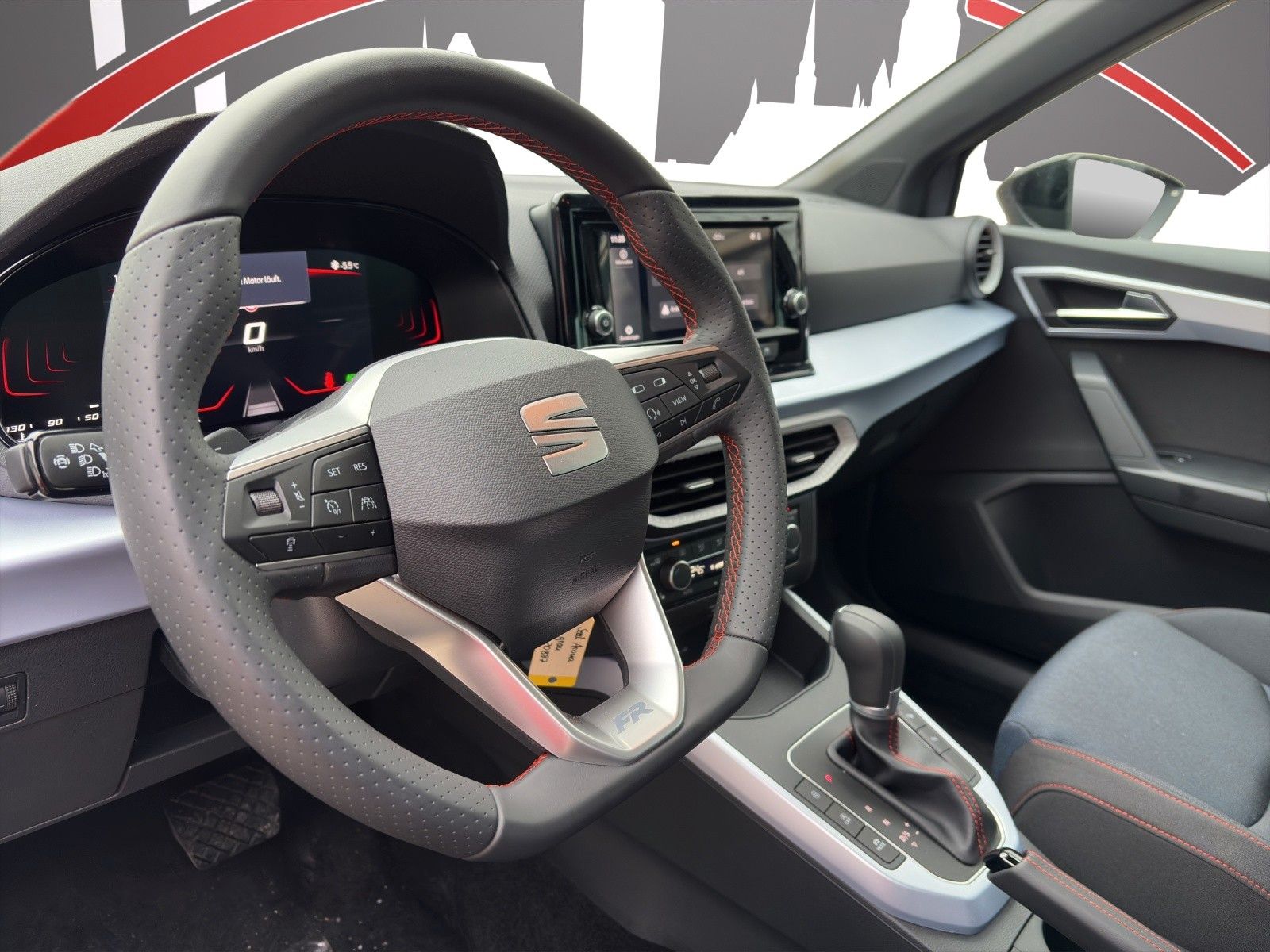 Fahrzeugabbildung SEAT Arona 1.0 TSI FR DSG ACC/SHZ/GJR/DAB/APPLE