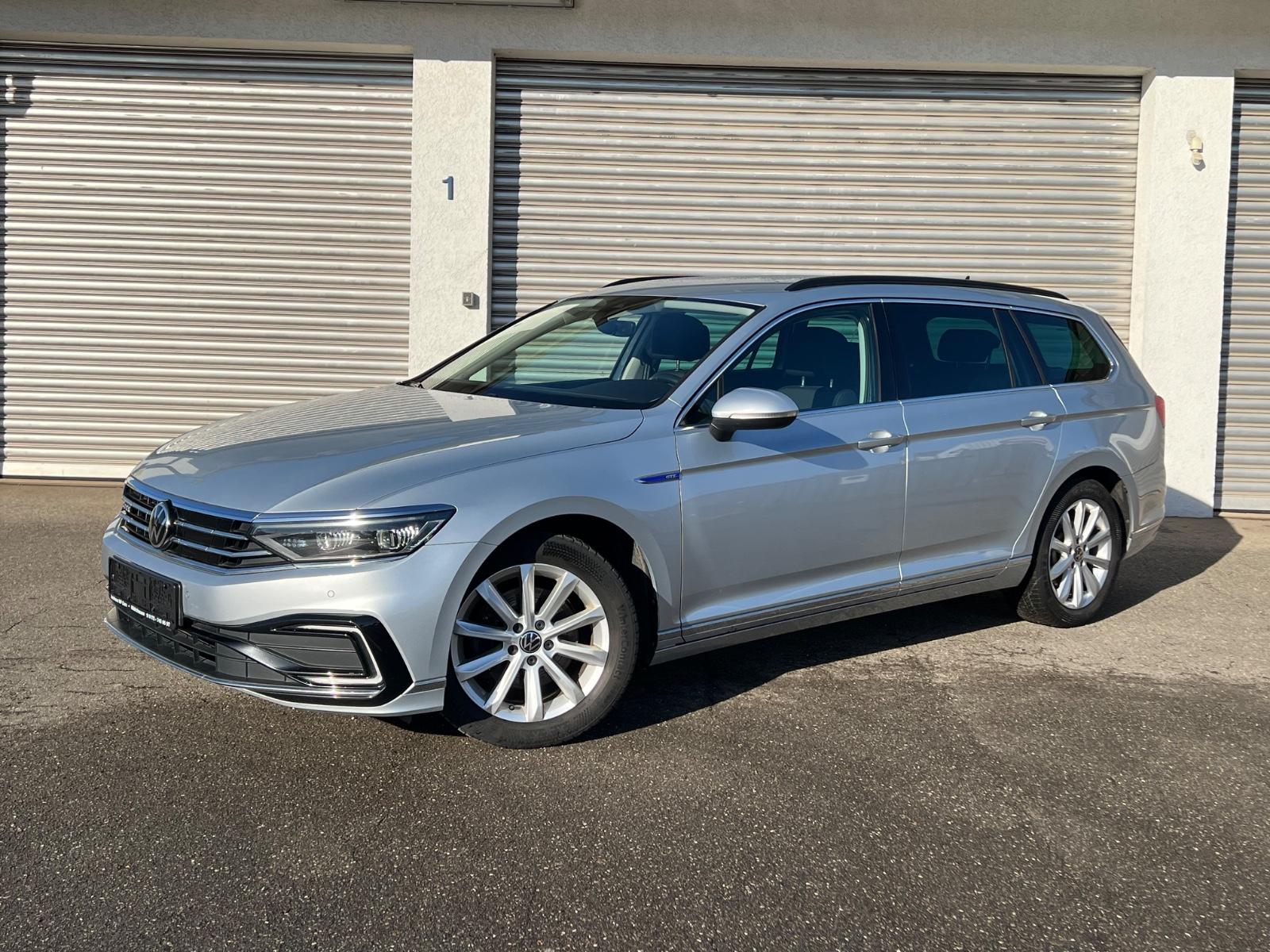 Volkswagen Passat Vari/GTE/eHybrid/Nav/Xen/IQ Mat/Kam/Virtu