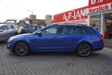 Skoda Octavia Combi 2.0 RS 245 DSG LED Navi AHK Kamera - Skoda Octavia: Blau, RS