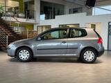 Volkswagen Golf V Lim. Trendline, CD, Klima, Radio - Volkswagen Golf aus 2005: V