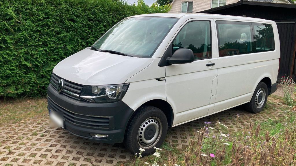 Image of Volkswagen T6 Kombi