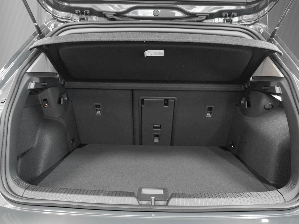 Volkswagen Golf VIII ENERGY 1.5 TSI DSG, миниатюра 6