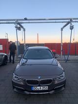 BMW 320i Luxury Line Luxury Line - BMW 320: Braun