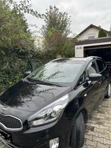 Kia Carens 1.6 GDI| 7-Sitzer 114.000 km | ... - Kia Carens von privat