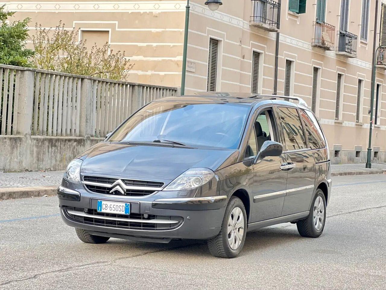 Citroën C8