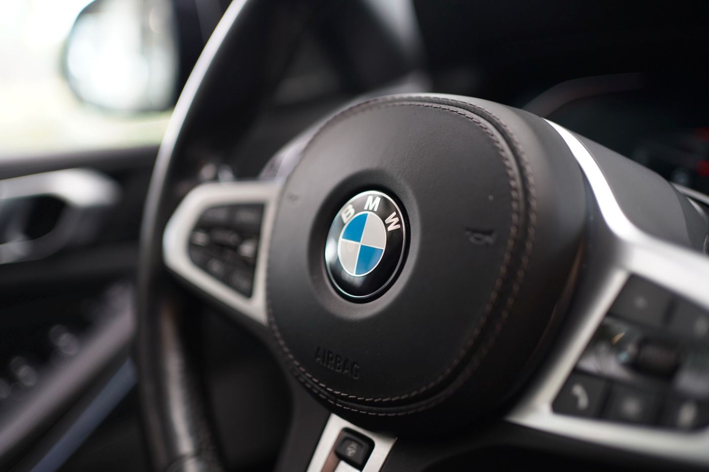 Fahrzeugabbildung BMW X5 xDrive30d xLine +Standheizung+Laserlicht+AHK+