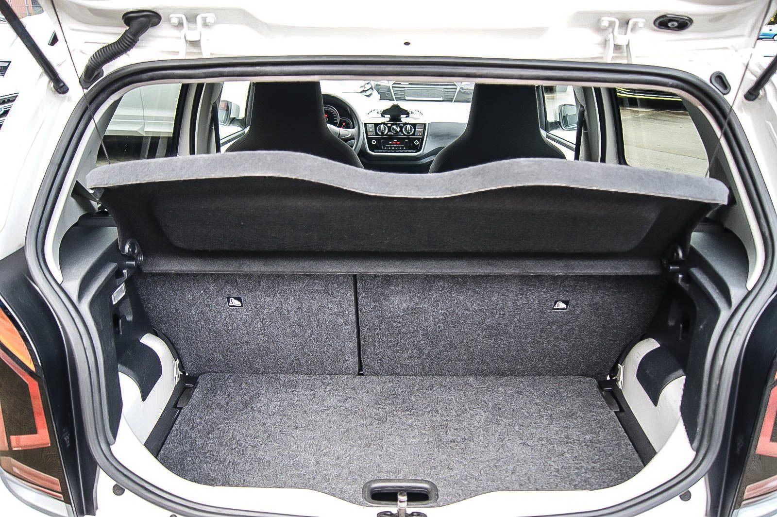 Fahrzeugabbildung Volkswagen up! 1.0 JOIN KLIMA SITZHEIZUNG BLUETOOTH 5-TÜRIG
