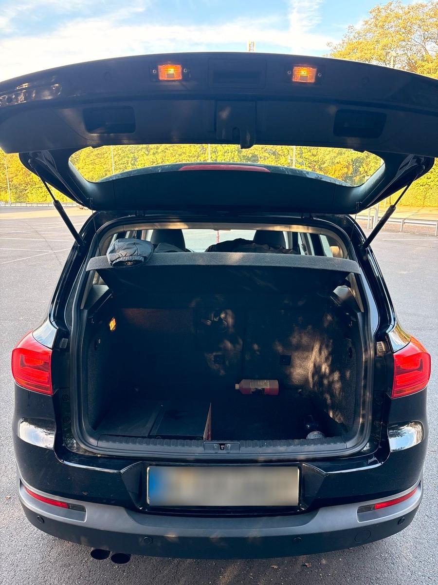 Volkswagen Tiguan 2011 — photo 8