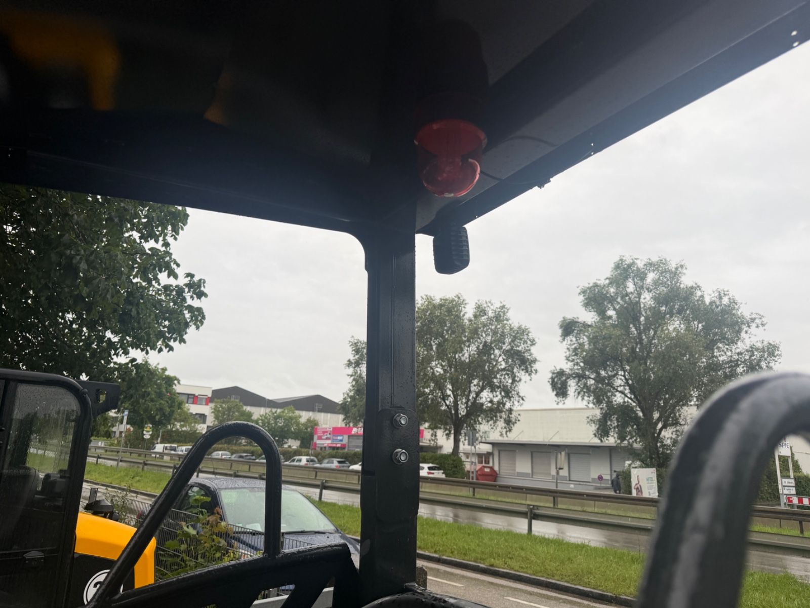 Fahrzeugabbildung Andere LGCM  LG 20-S Yanmar Motor 26PS