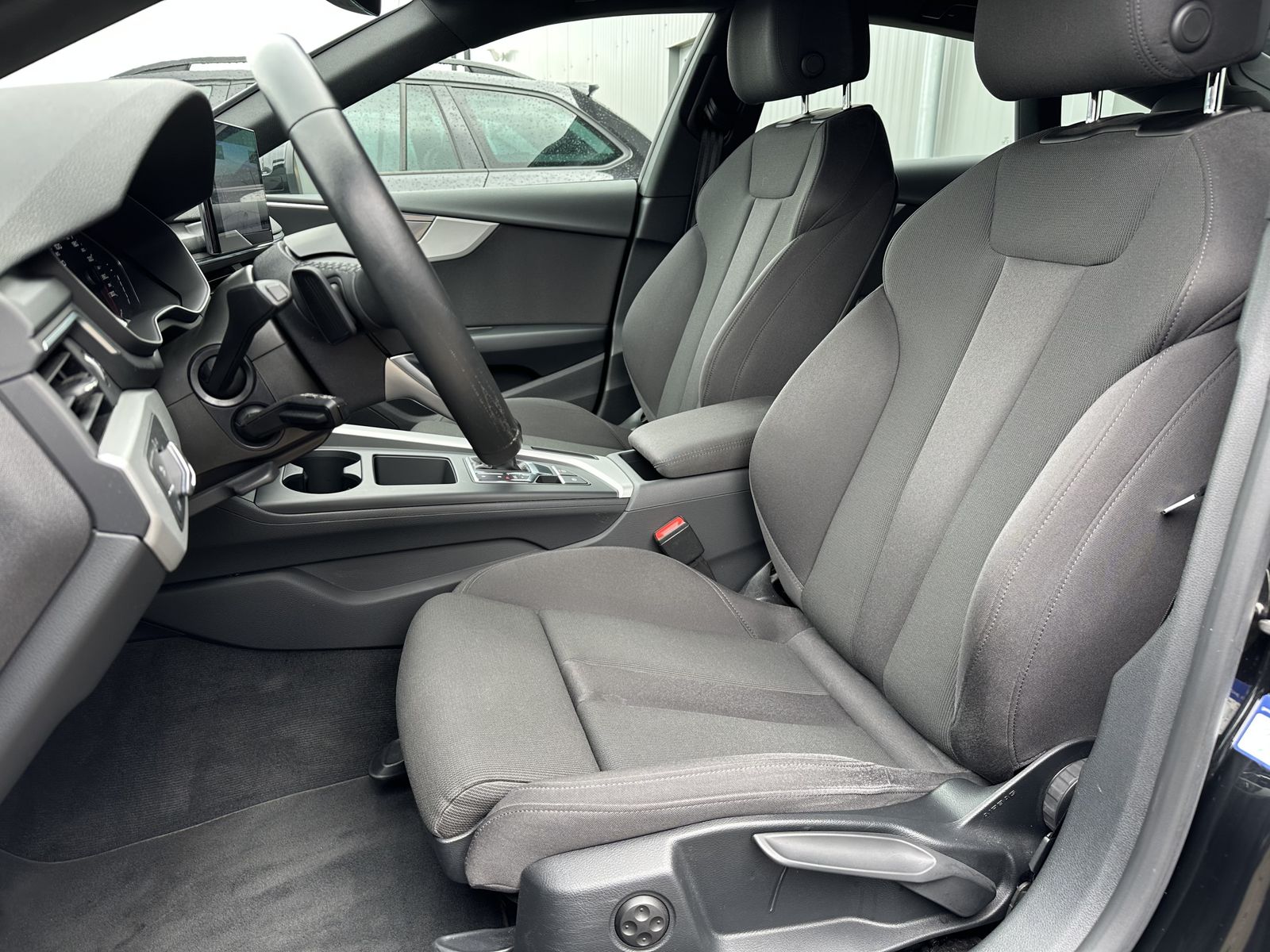 Fahrzeugabbildung Audi A5 SpB 35 TDI Advanced NAV+LED+ACC+KAM+CARPLAY