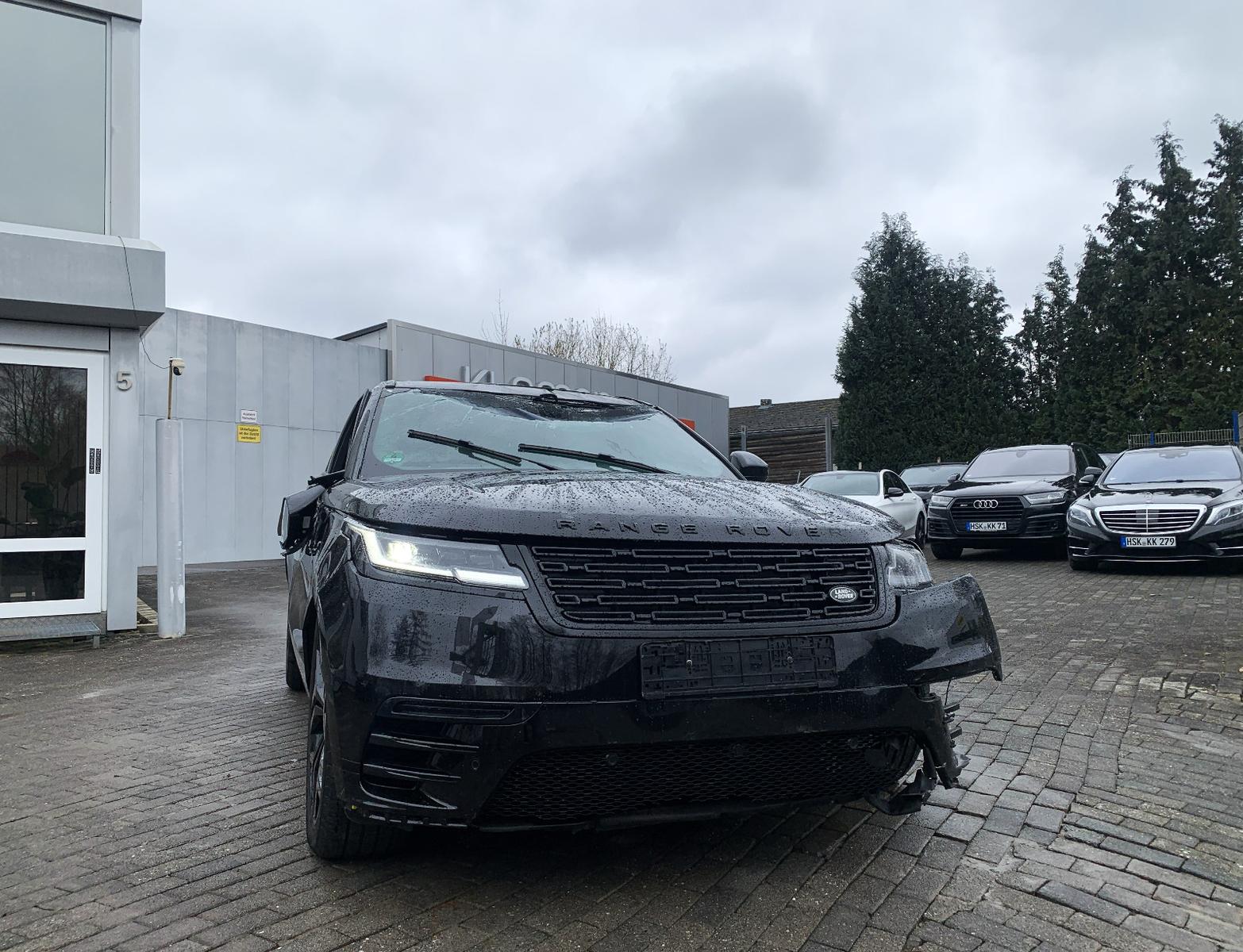 Land Rover Range Rover Velar 3.0 D300 DYNAMIC HSE AWD