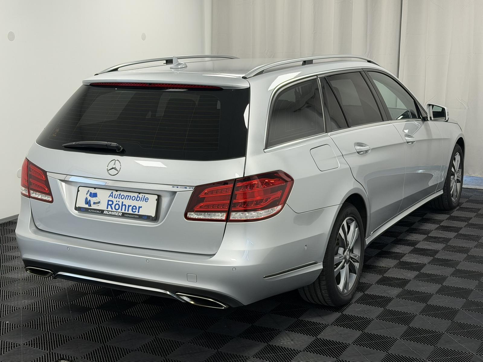 Mercedes-Benz E 200 T CGI BlueEff. Aut. Avantgarde LED 7-Sitze
