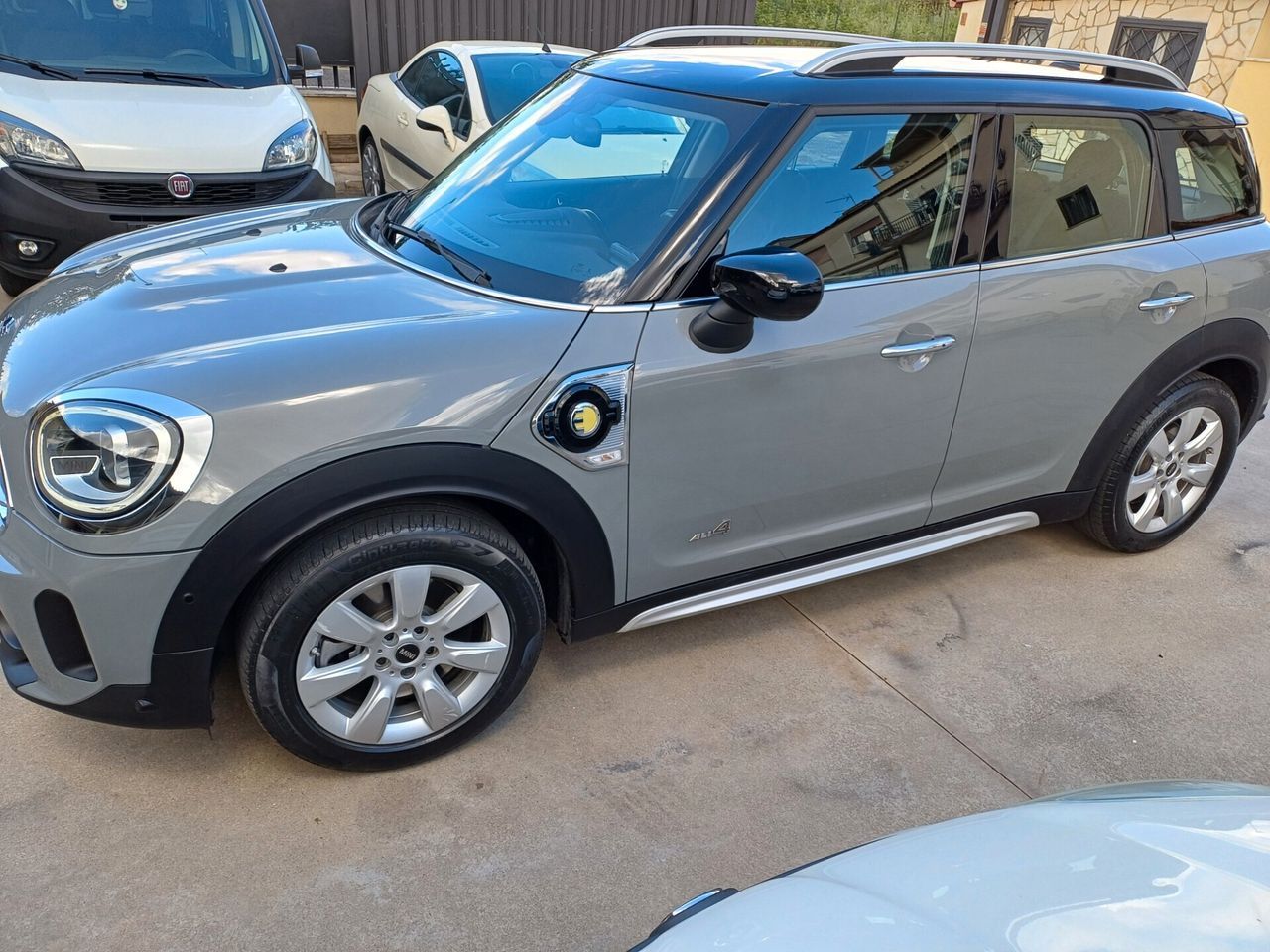 MINI Mini Cooper SD Countryman 1.5 SE Business ALL4 imagem 3