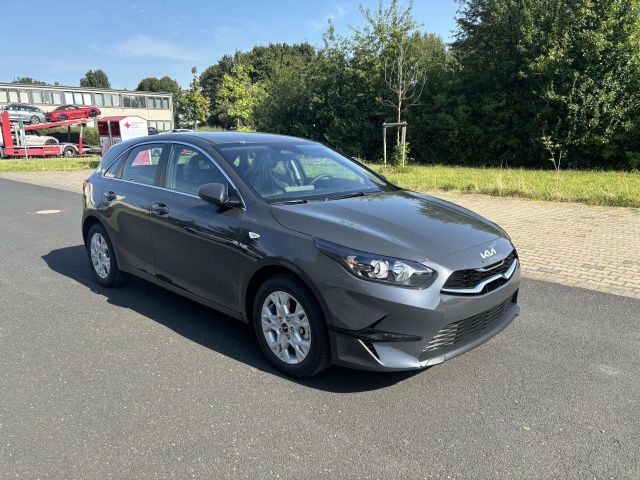 Kia cee'd / Ceed
