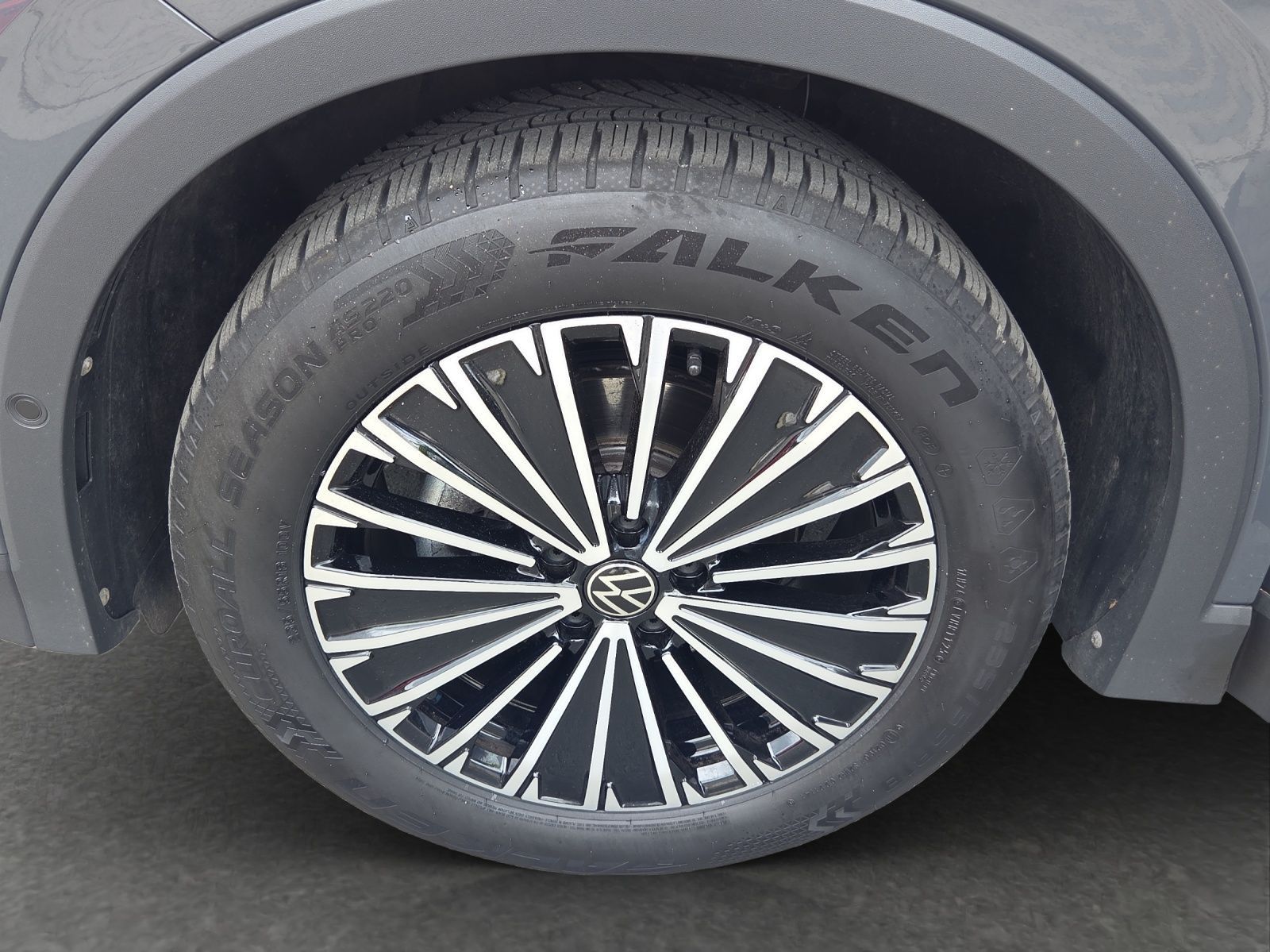 Volkswagen Tiguan - Bild 14