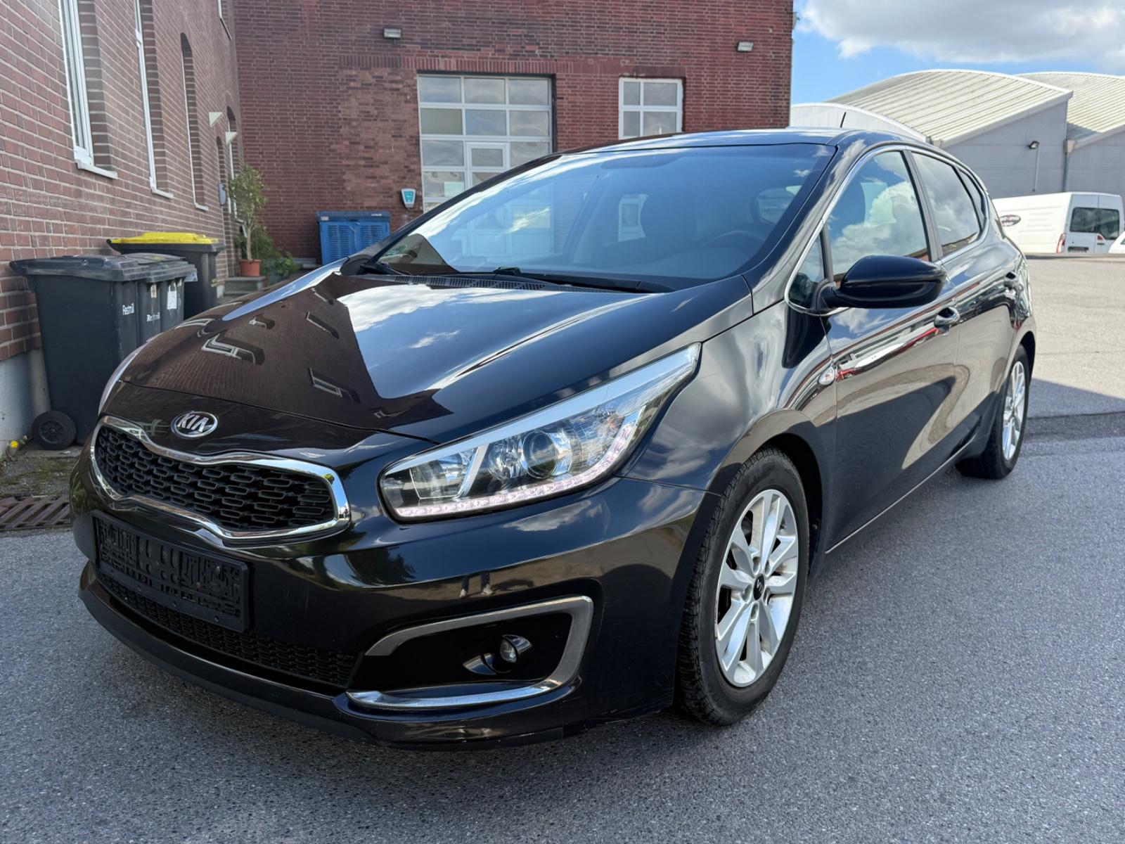 Kia cee'd / Ceed