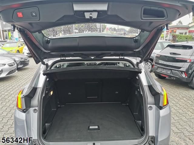 Fahrzeugabbildung Peugeot 3008 1.2 PureTech 130, Allure