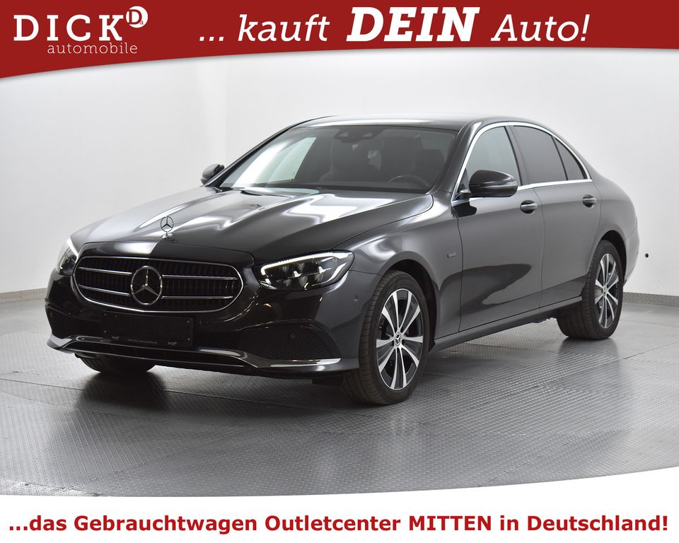 Mercedes-Benz E 300 de Avantg FACELIFT WIDESC+KAMER+STANDHZ+AHK