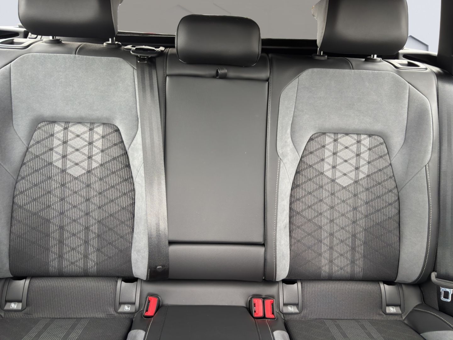 Golf Variant VIII Mildhybrid EU6d R-Line 1.5 eTS