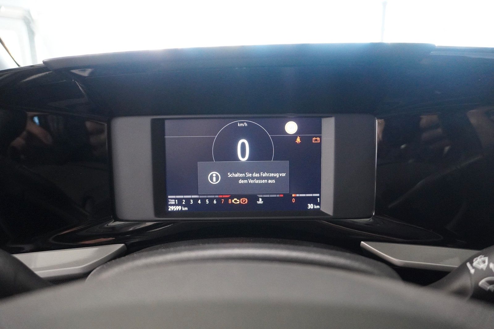 Fahrzeugabbildung Opel Mokka ELEGANCE 1.2T NAVI/LED/KAMERA/SPORT/SH/DAB