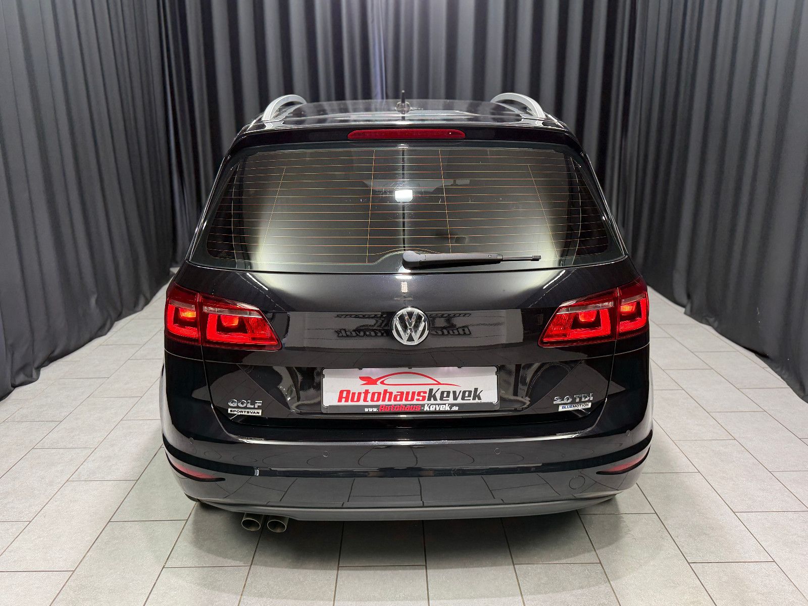 Fahrzeugabbildung Volkswagen Golf Sportsvan VII Highline |AUTOMATIK|PDC|DSG