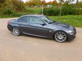 BMW 330i Cabrio M-Paket Automatik/Navi/Leder - BMW 330: M Paket