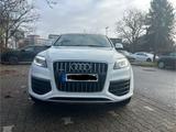 Audi Q7 3.0 TDI Euro 5 S-Line 7 Sitzer - Audi Q7 in Wiesbaden