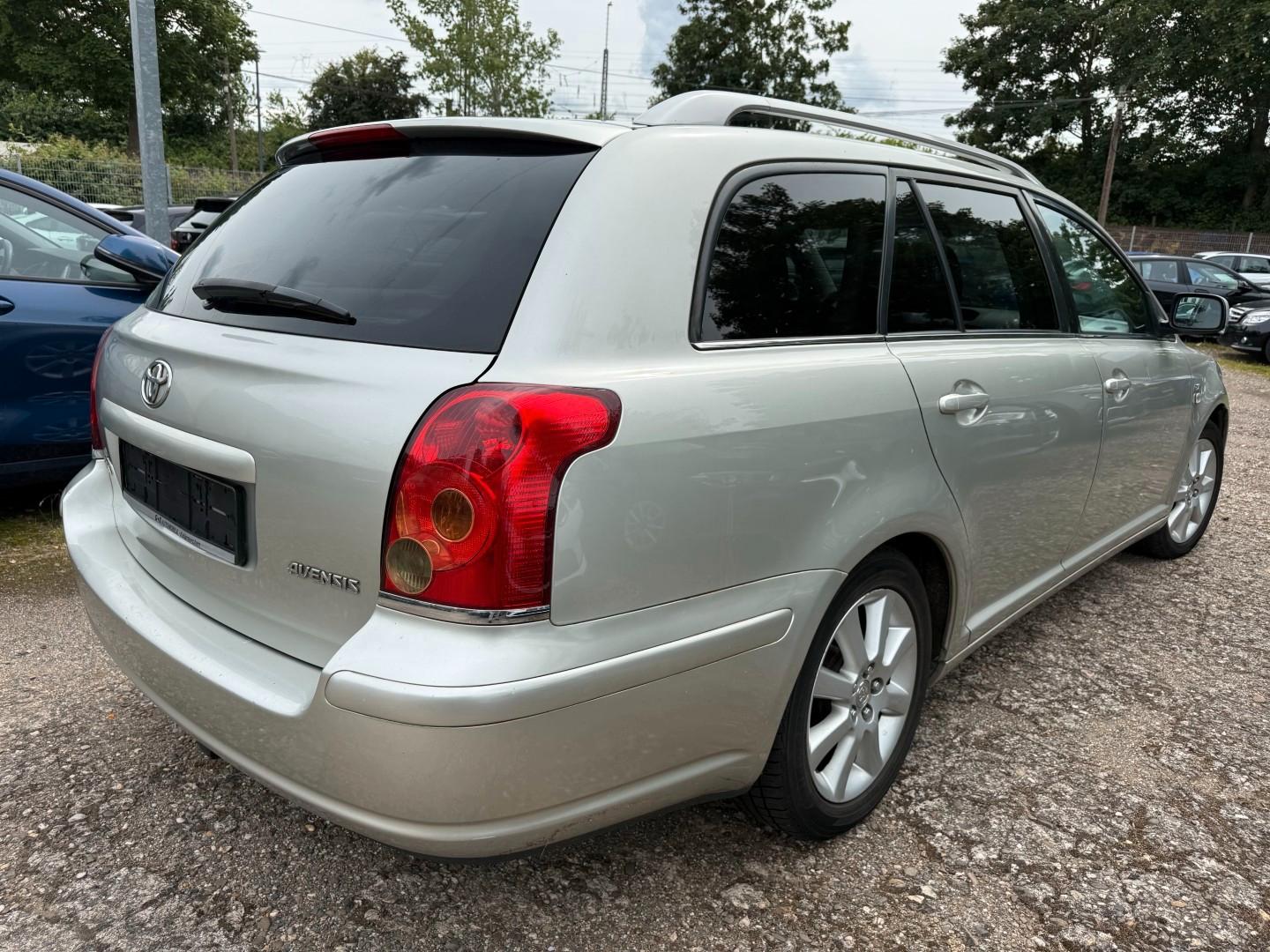 Toyota Avensis 2005 — photo 5