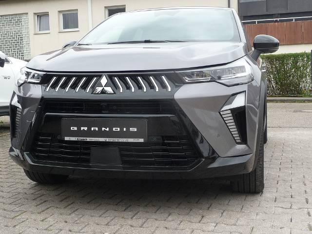 Mitsubishi Grandis Intro Edition 1.8 Hybrid