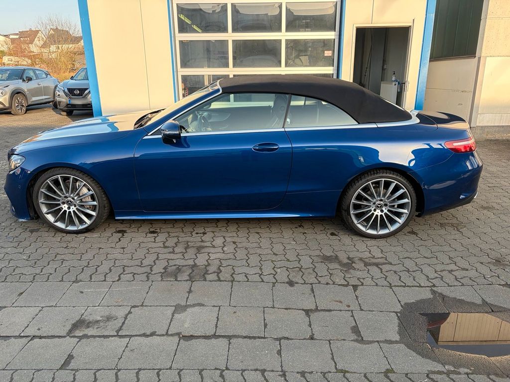 Image of Mercedes-Benz E 220