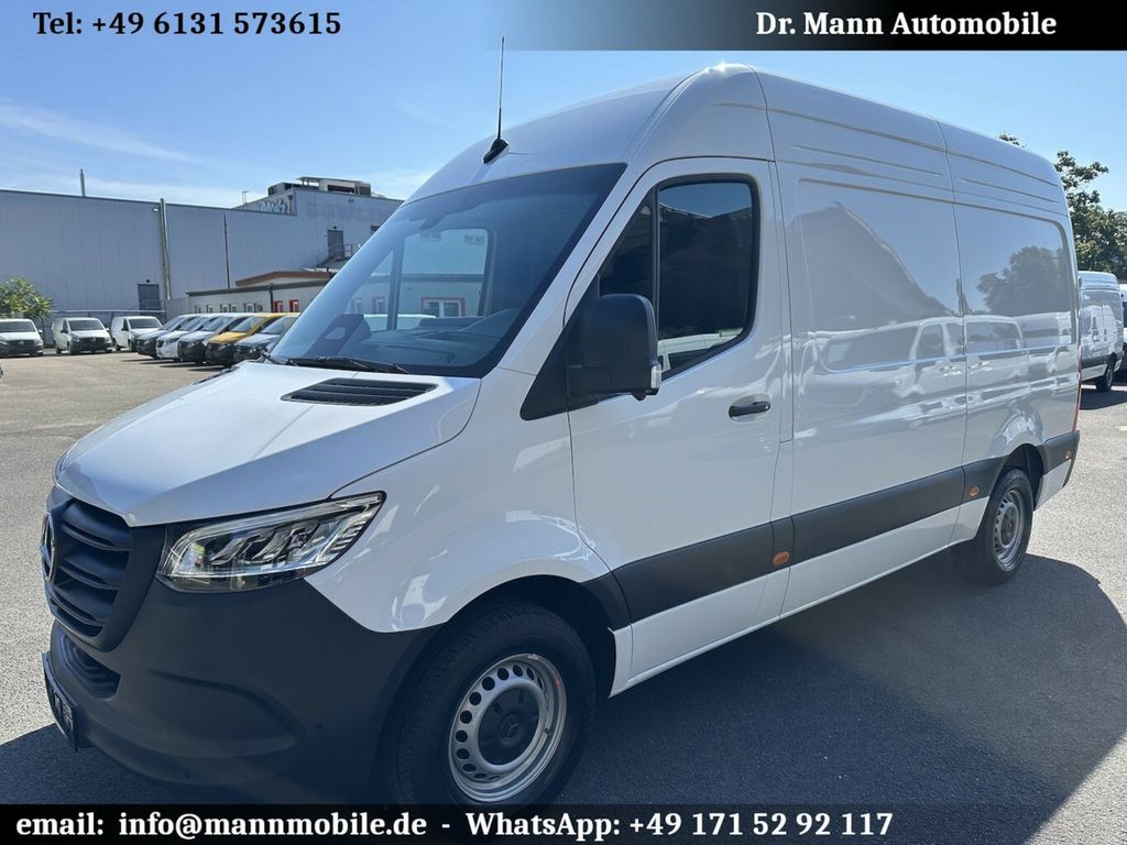 Image of Mercedes-Benz Sprinter