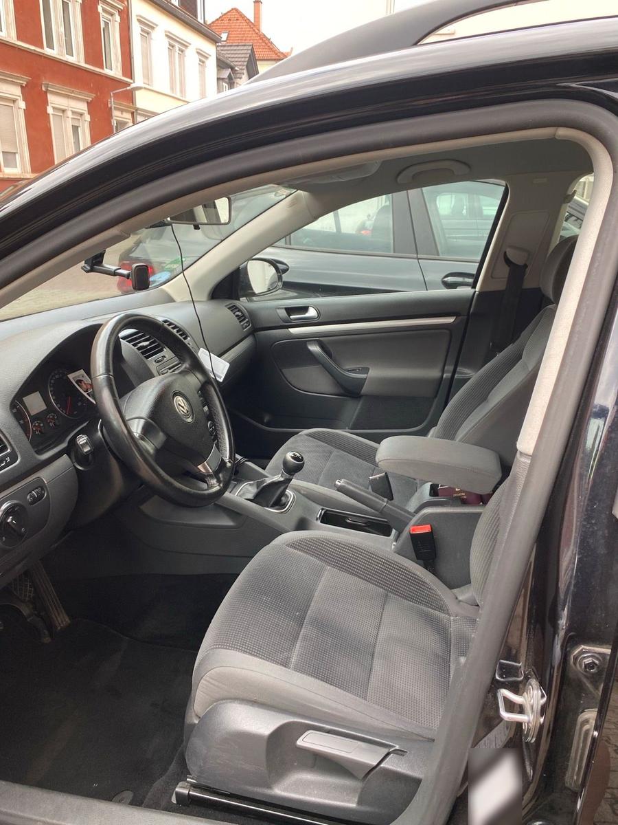 Volkswagen Golf 2009 — photo 13