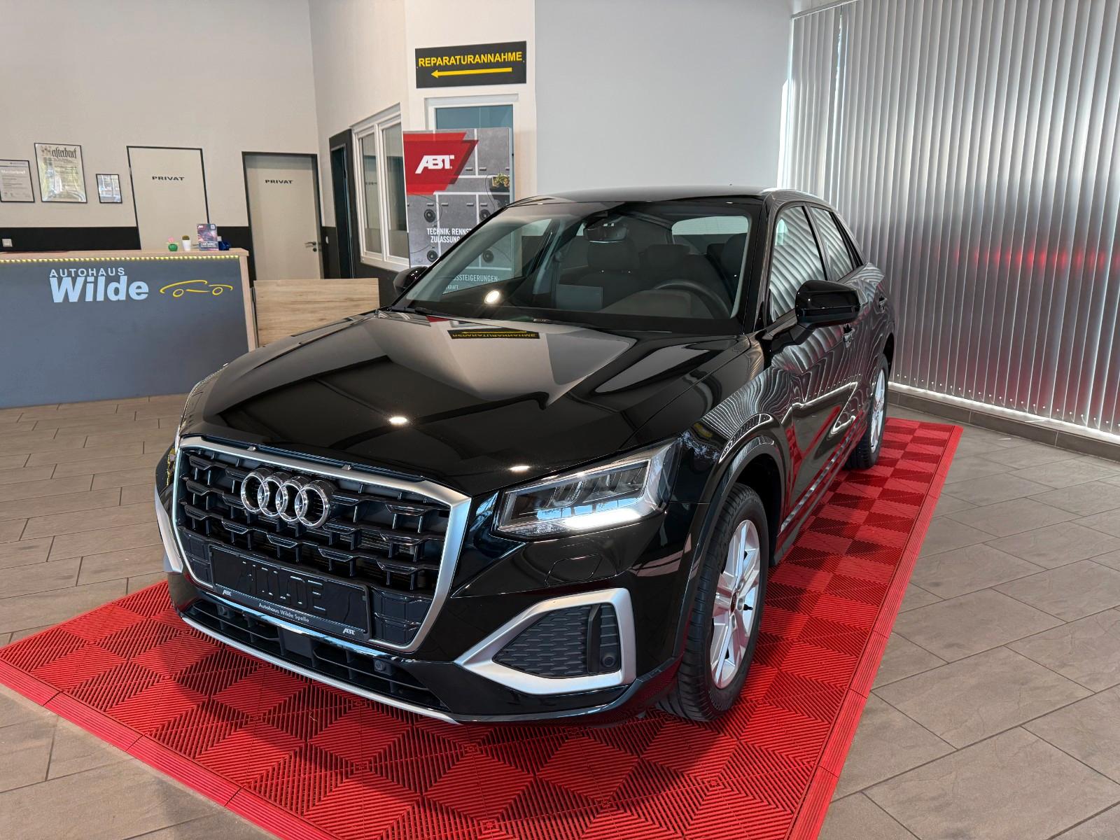 Audi Q2 35 TFSI advanced ACC LED PDC Kamera