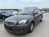 Toyota Avensis 1.8 Sol Liftback - gebrauchte Toyota Avensis aus dem Jahr 2007