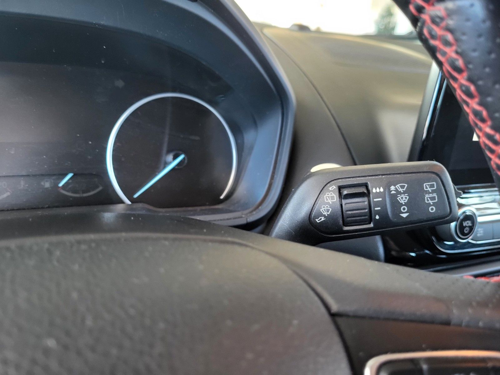 Fahrzeugabbildung Ford EcoSport ST-Line WINTER-P/B&O/DAB/NAVI/XENON