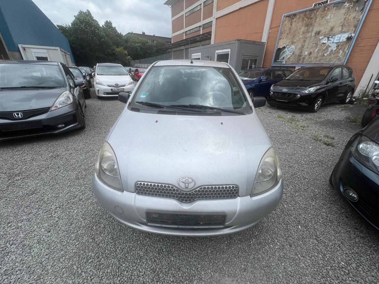 Toyota Yaris 1.0 linea sol klima