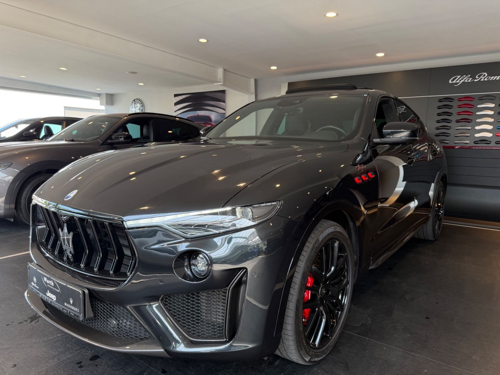 Maserati Levante Trofeo Panorama Carbon foto 3