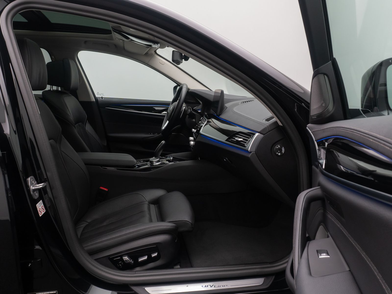 Fahrzeugabbildung BMW 540i xD Luxury Line Laser DAB Massage Kamera H/K