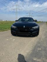 BMW M4 Cabrio M4 - BMW M4 in Bonn