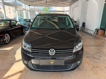 Volkswagen Touran - 2