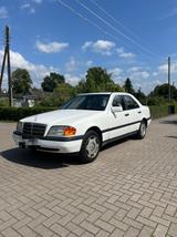 Mercedes-Benz C 180 CLASSIC w202 Automatik - Mercedes-Benz C Class aus dem Jahr 1994