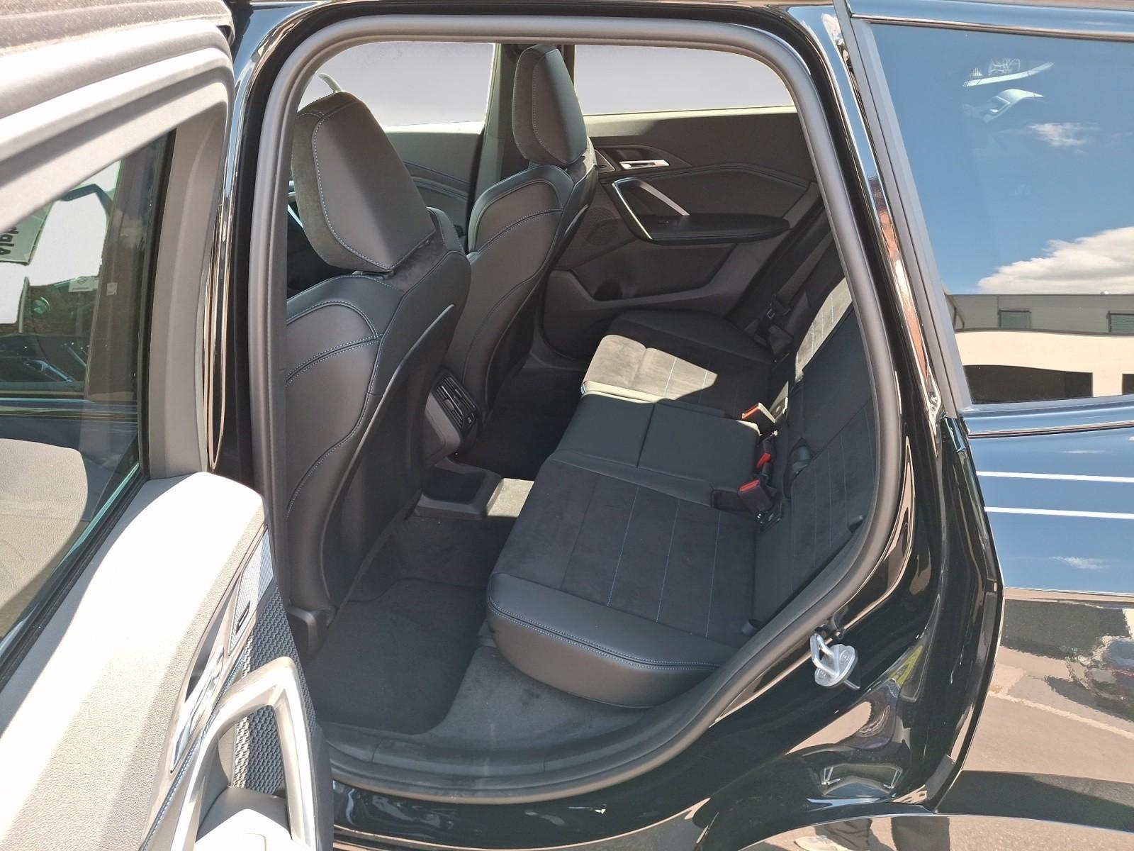 BMW X1 sDrive20i Aut. M Sportpaket Panorama el.Sitz, миниатюра 14