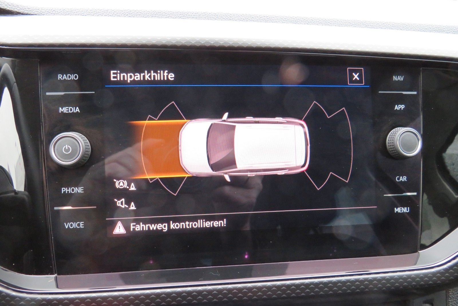 Fahrzeugabbildung Volkswagen T-CROSSLife LED SPORTP. SITZH. NAVI APP "AKTIONS
