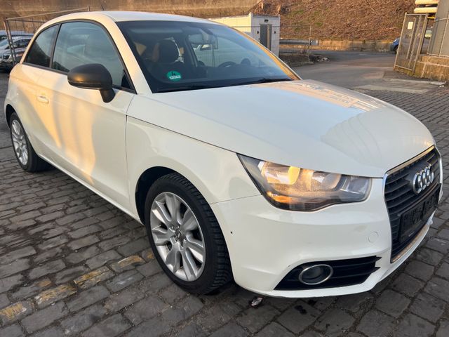 Audi A1 ambition Motor Getriebe Top !