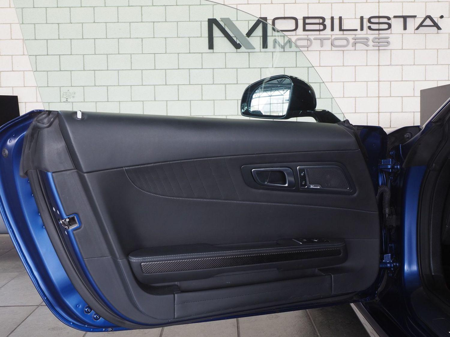 Mercedes-Benz AMG GT C Coupe CARBON // BURMESTER // GLASS ROOF