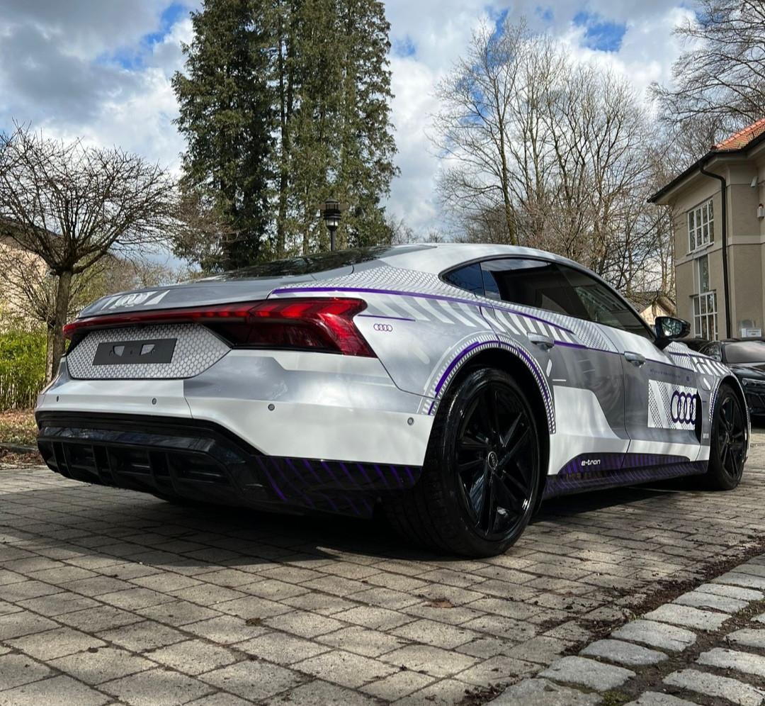 Audi ICE RACE EDITION 1/99!! UPE 204.500-GARA 01/2029
